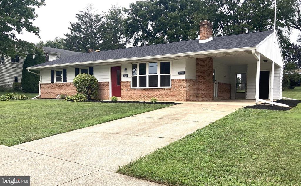 1103 COCKLIN ST, Mechanicsburg, PA 17055