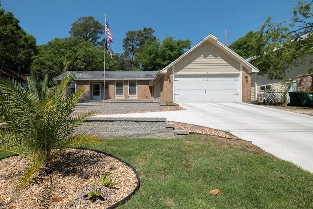 1102 Phyllis Avenue, Niceville, FL 32578