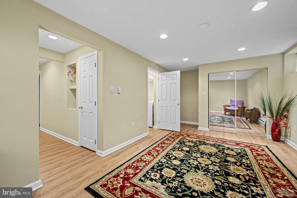 Image 31 of property listing at 1736 FOXDALE CT #138, Crofton, MD 21114