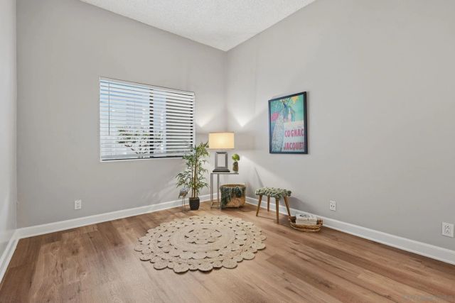 8320 Regents Rd. 1I, San Diego, CA 92122