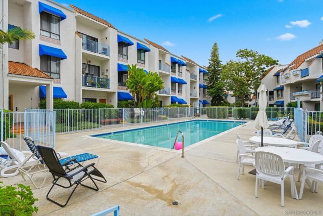 8320 Regents Rd. 1I, San Diego, CA 92122