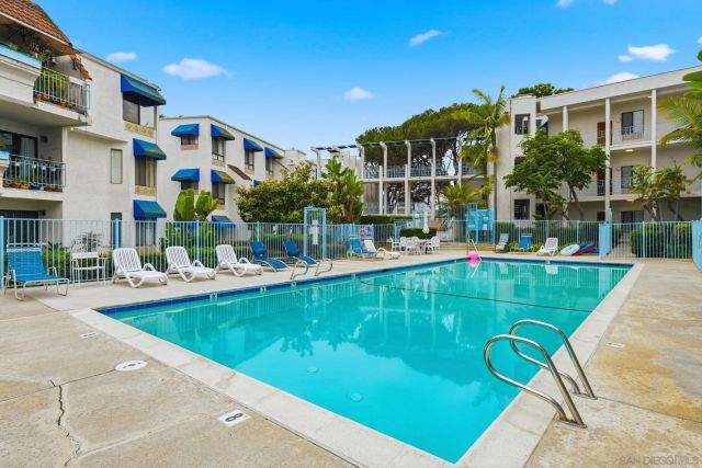 8320 Regents Rd. 1I, San Diego, CA 92122