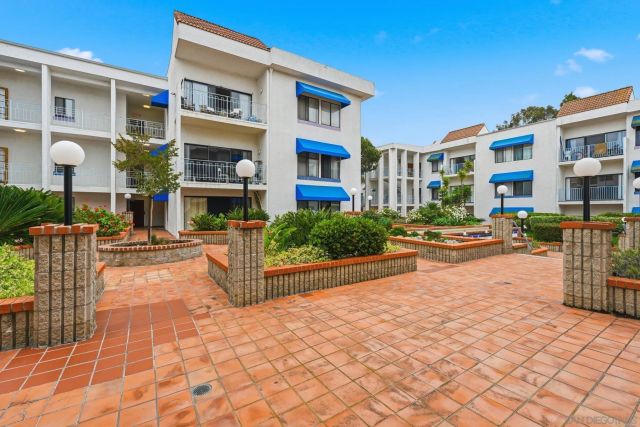 8320 Regents Rd. 1I, San Diego, CA 92122