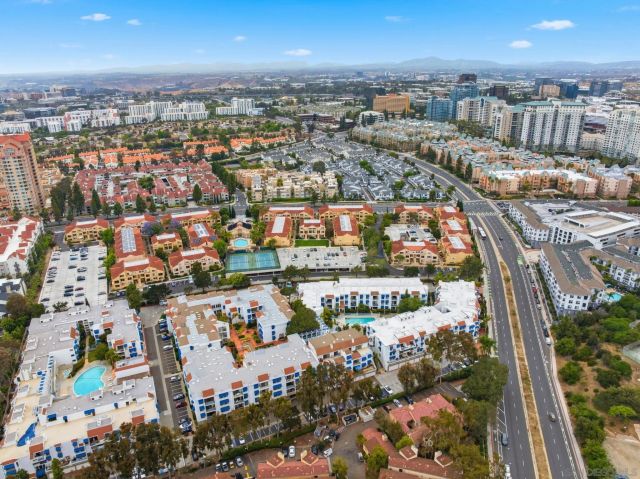 8320 Regents Rd. 1I, San Diego, CA 92122