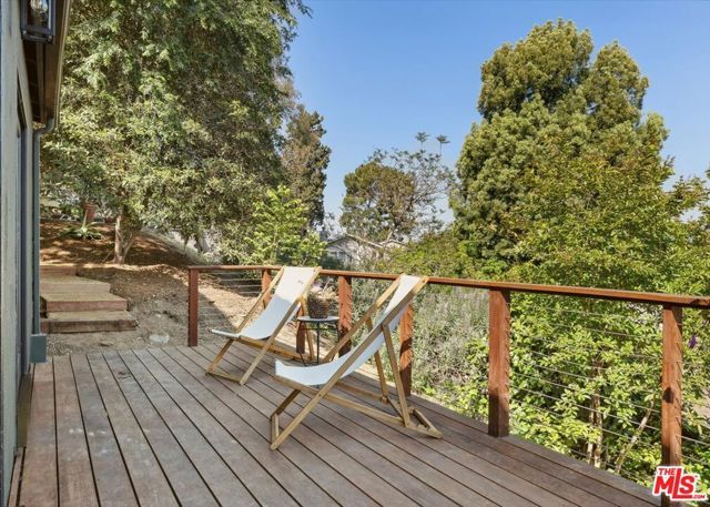 2467 Silver Ridge Avenue, Los Angeles, CA 90039