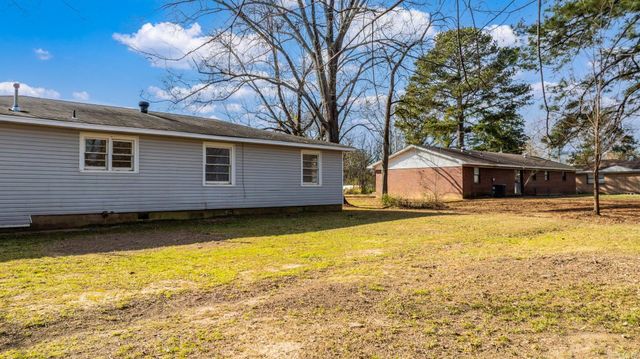 2120 Duncan Street, Conway, AR 72034