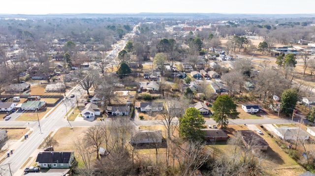 2120 Duncan Street, Conway, AR 72034