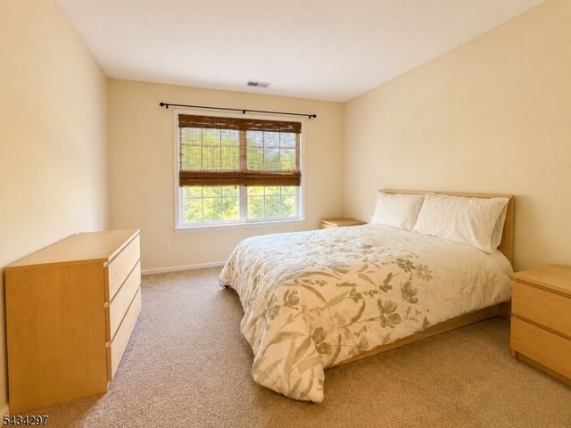 318 Stratford Pl 318, Bridgewater Twp., NJ 08805