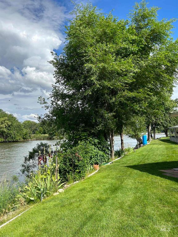 3100 Alden Rd. Trlr 8, Fruitland, ID 83619 photo 7