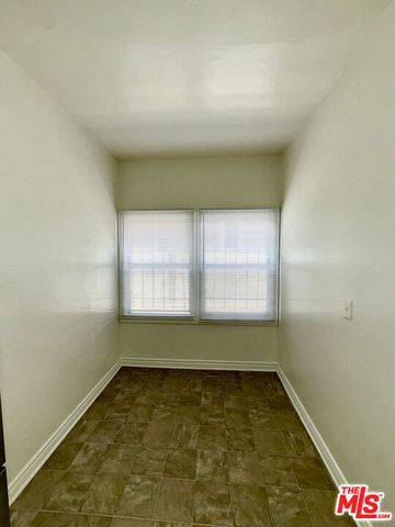 439 N Van Ness Avenue 1, Los Angeles, CA 90004