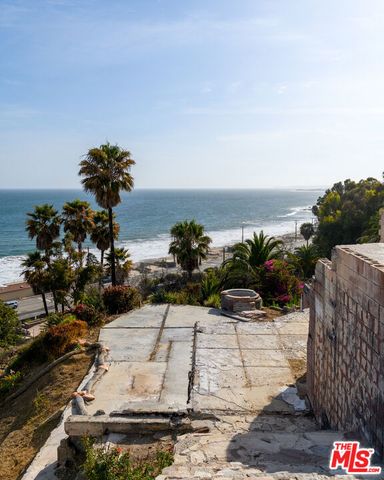 21400 Rambla Vista, Malibu, CA 90265