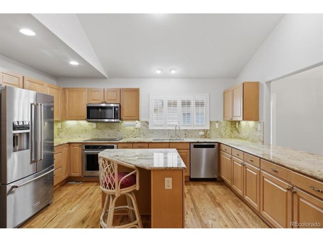 820 Fox Hollow Ln, Golden, CO 80401