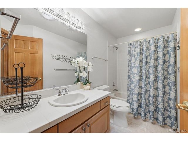 820 Fox Hollow Ln, Golden, CO 80401