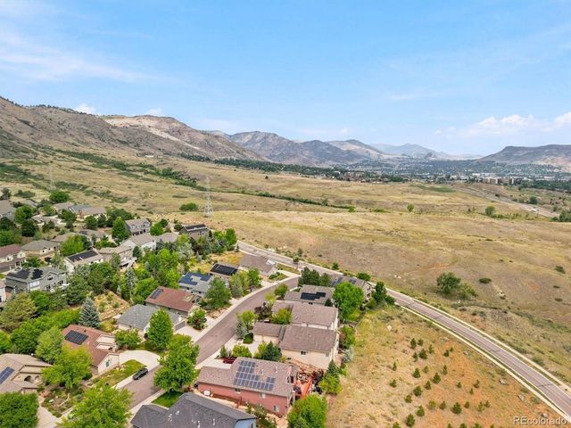 820 Fox Hollow Ln, Golden, CO 80401