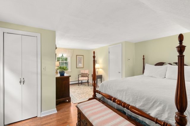 1566 Main Street, Walpole, MA 02081