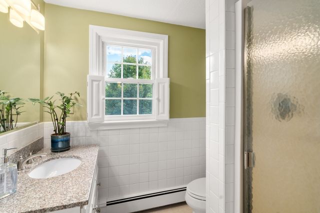 1566 Main Street, Walpole, MA 02081
