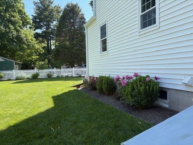 1566 Main Street, Walpole, MA 02081