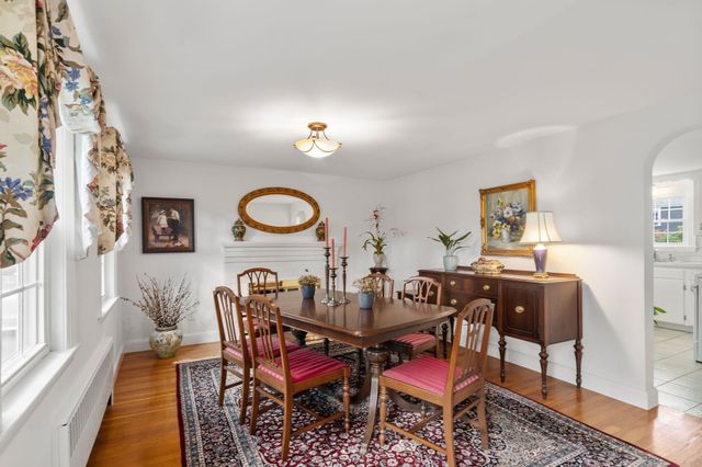 1566 Main Street, Walpole, MA 02081