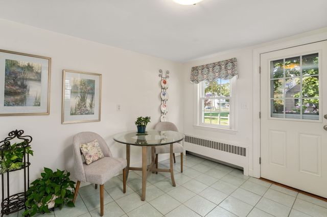 1566 Main Street, Walpole, MA 02081