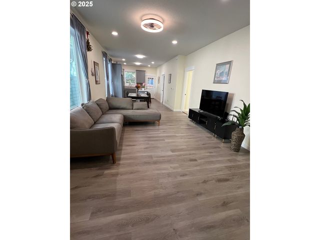 428 Se 30TH Pl, Portland, OR 97214