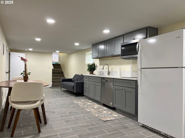 428 Se 30TH Pl, Portland, OR 97214