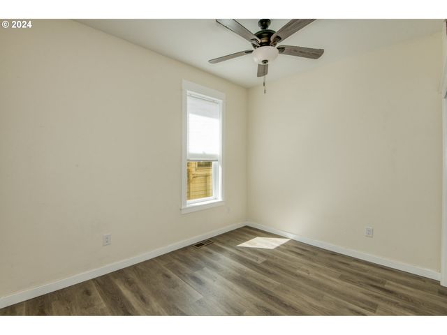 428 Se 30TH Pl, Portland, OR 97214