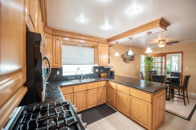 335 Dolo St., San Diego, CA 92114