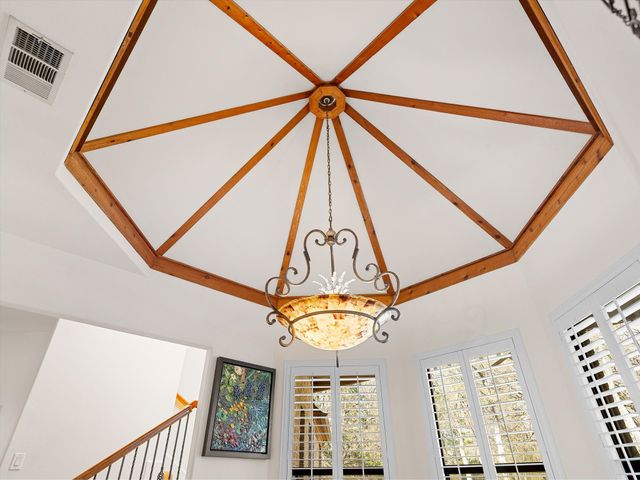 2050 E Oak Shores Drive, Cross Roads, TX 76227