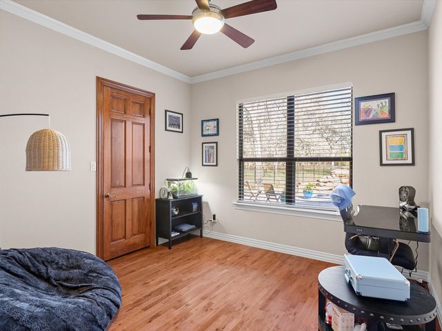 2050 E Oak Shores Drive, Cross Roads, TX 76227