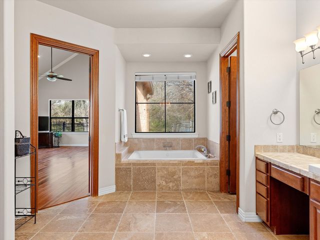 2050 E Oak Shores Drive, Cross Roads, TX 76227