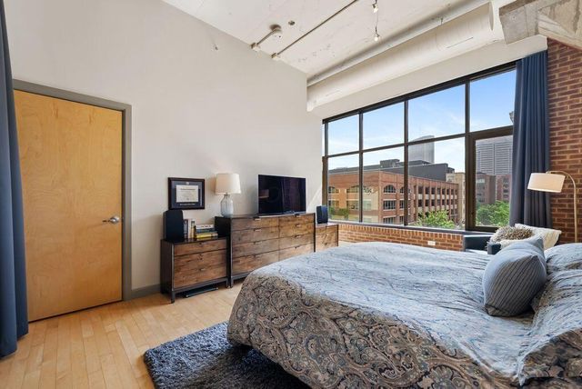 300 W Spring Street, 410, Columbus, OH 43215