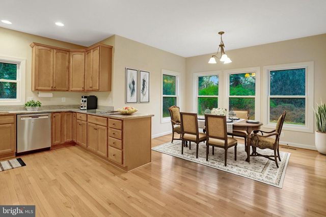 5244 MITCHELL ST, Alexandria, VA 22312