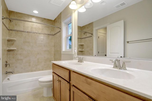 5244 MITCHELL ST, Alexandria, VA 22312