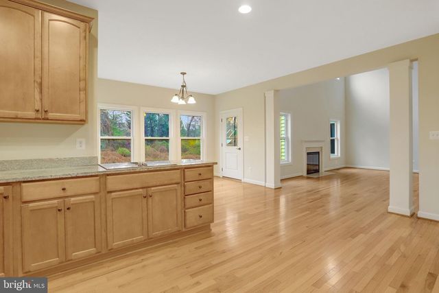 5244 MITCHELL ST, Alexandria, VA 22312