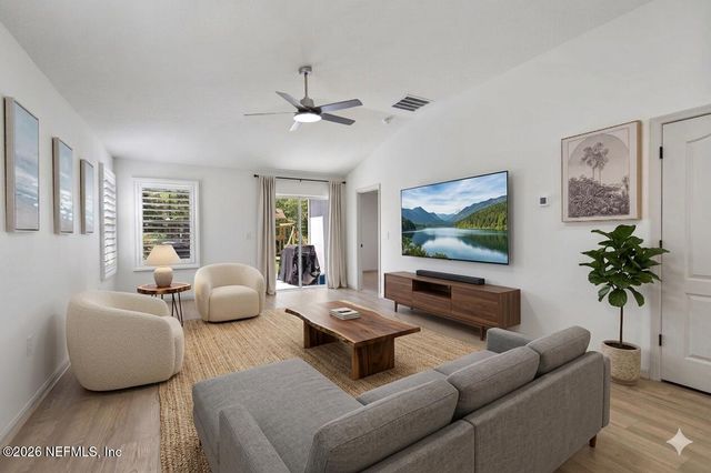 6068 BUCKING BRONCO Drive, Jacksonville, FL 32234