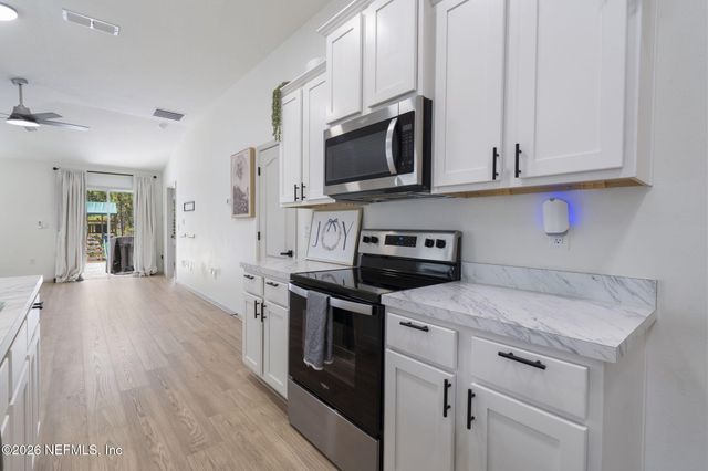 6068 BUCKING BRONCO Drive, Jacksonville, FL 32234