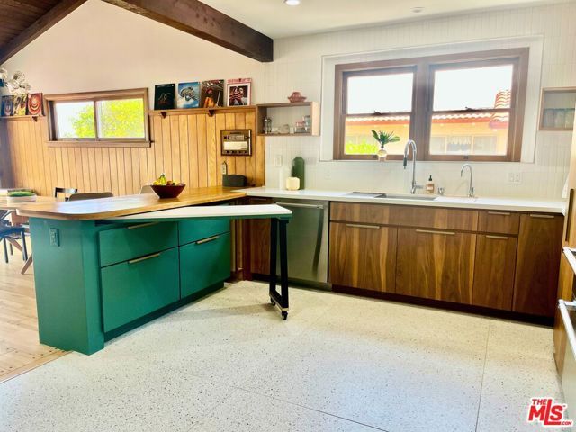 4623 Don Miguel Drive, Los Angeles, CA 90008