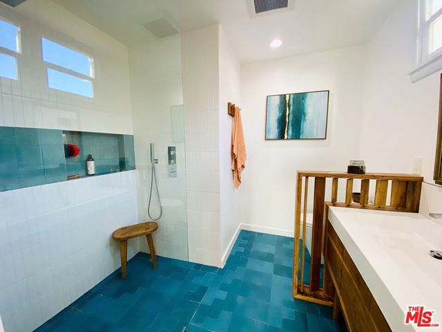 4623 Don Miguel Drive, Los Angeles, CA 90008