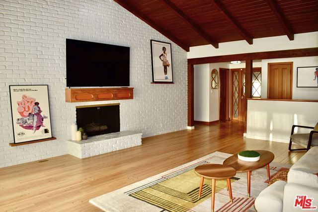 4623 Don Miguel Drive, Los Angeles, CA 90008
