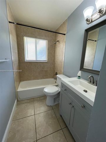 4160 SW 36th St, West Park, FL 33023