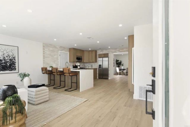 528 N Cuyamaca St, El Cajon, CA 92020