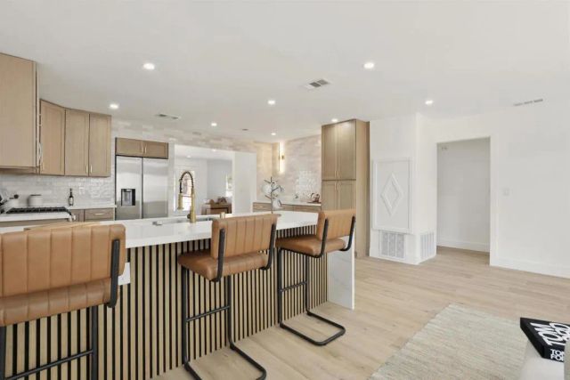 528 N Cuyamaca St, El Cajon, CA 92020