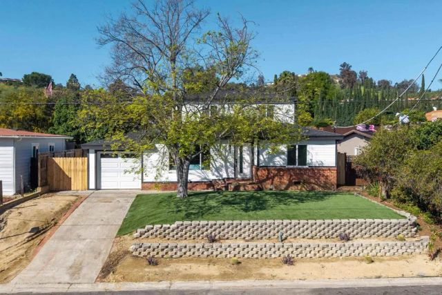 528 N Cuyamaca St, El Cajon, CA 92020