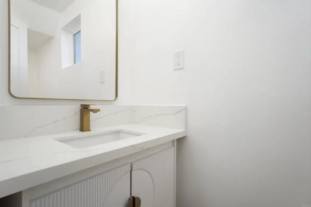 528 N Cuyamaca St, El Cajon, CA 92020