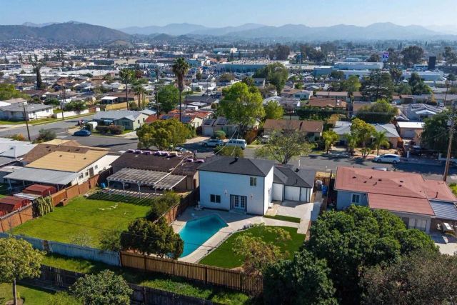 528 N Cuyamaca St, El Cajon, CA 92020