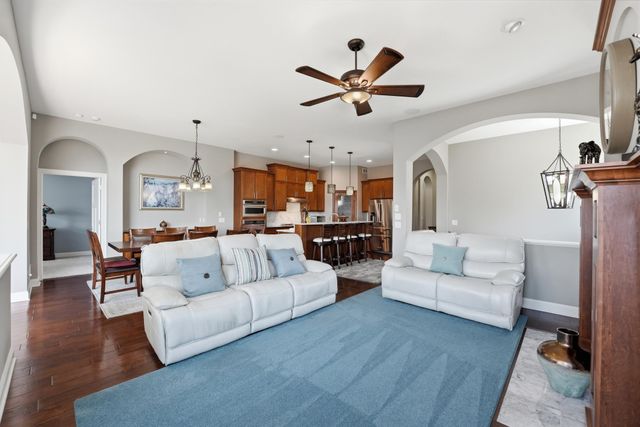8808 Lake Riley Drive, Chanhassen, MN 55317