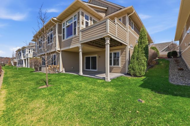 8808 Lake Riley Drive, Chanhassen, MN 55317