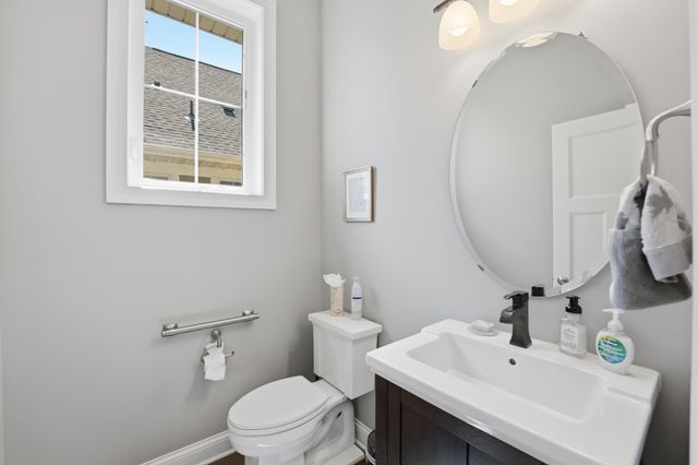 8808 Lake Riley Drive, Chanhassen, MN 55317