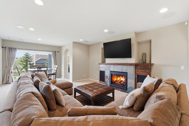 8808 Lake Riley Drive, Chanhassen, MN 55317
