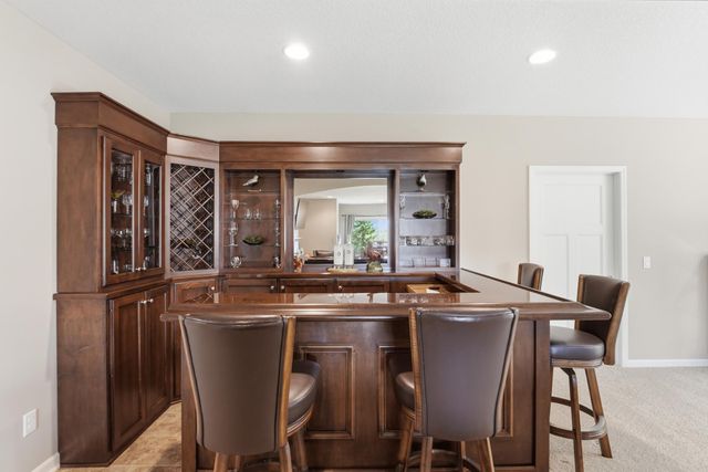 8808 Lake Riley Drive, Chanhassen, MN 55317
